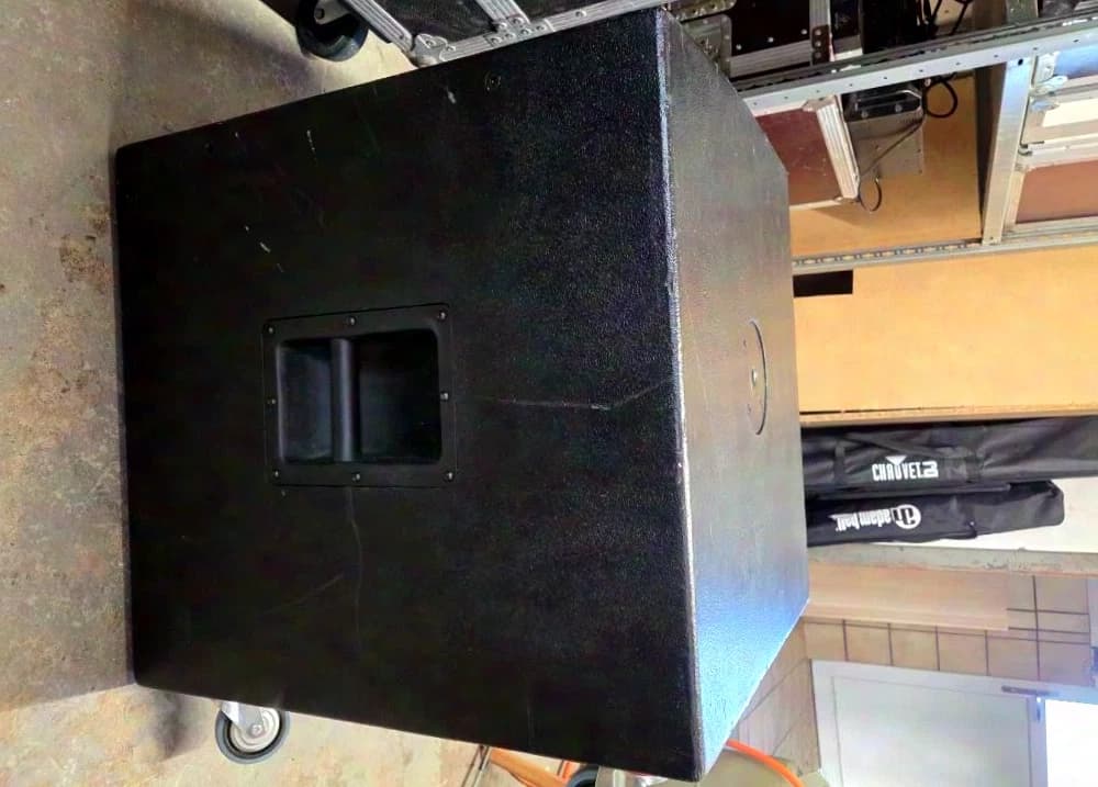 Hitec Audio 15" 300W Subwoofer