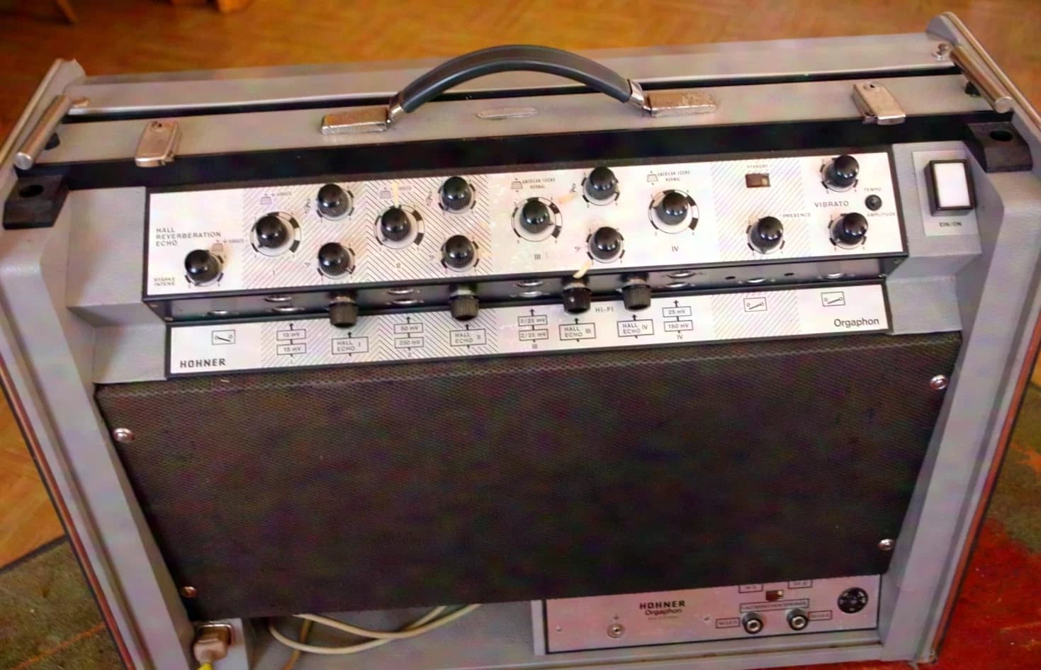 Hohner Orgaphon Vintage 60 MH guitar amplifier