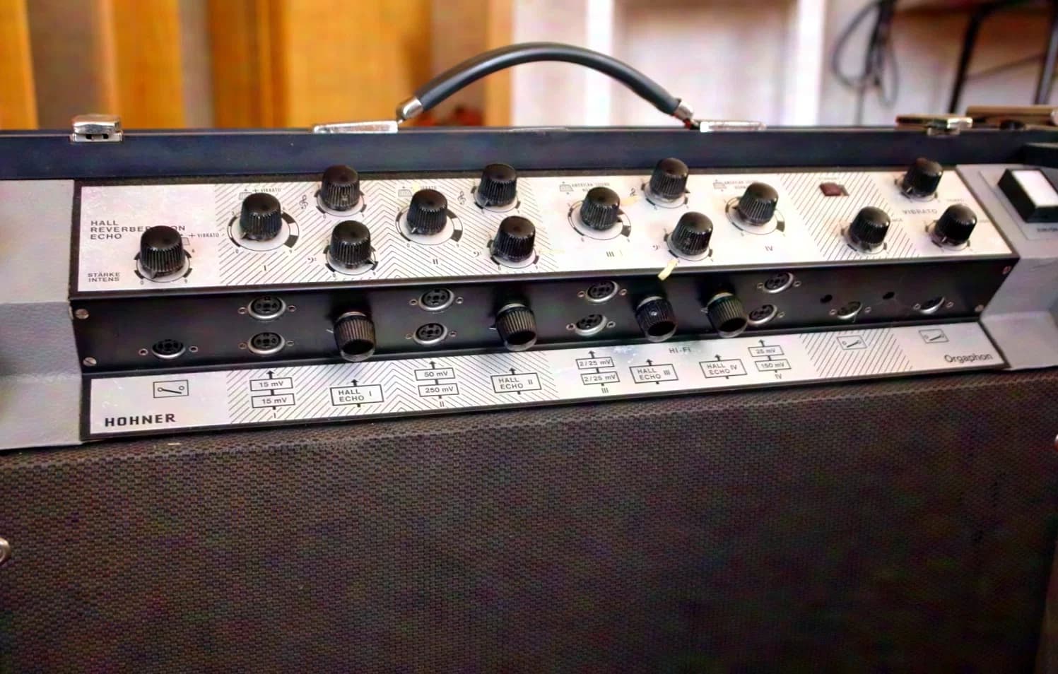 Hohner Orgaphon Vintage 60 MH guitar amplifier