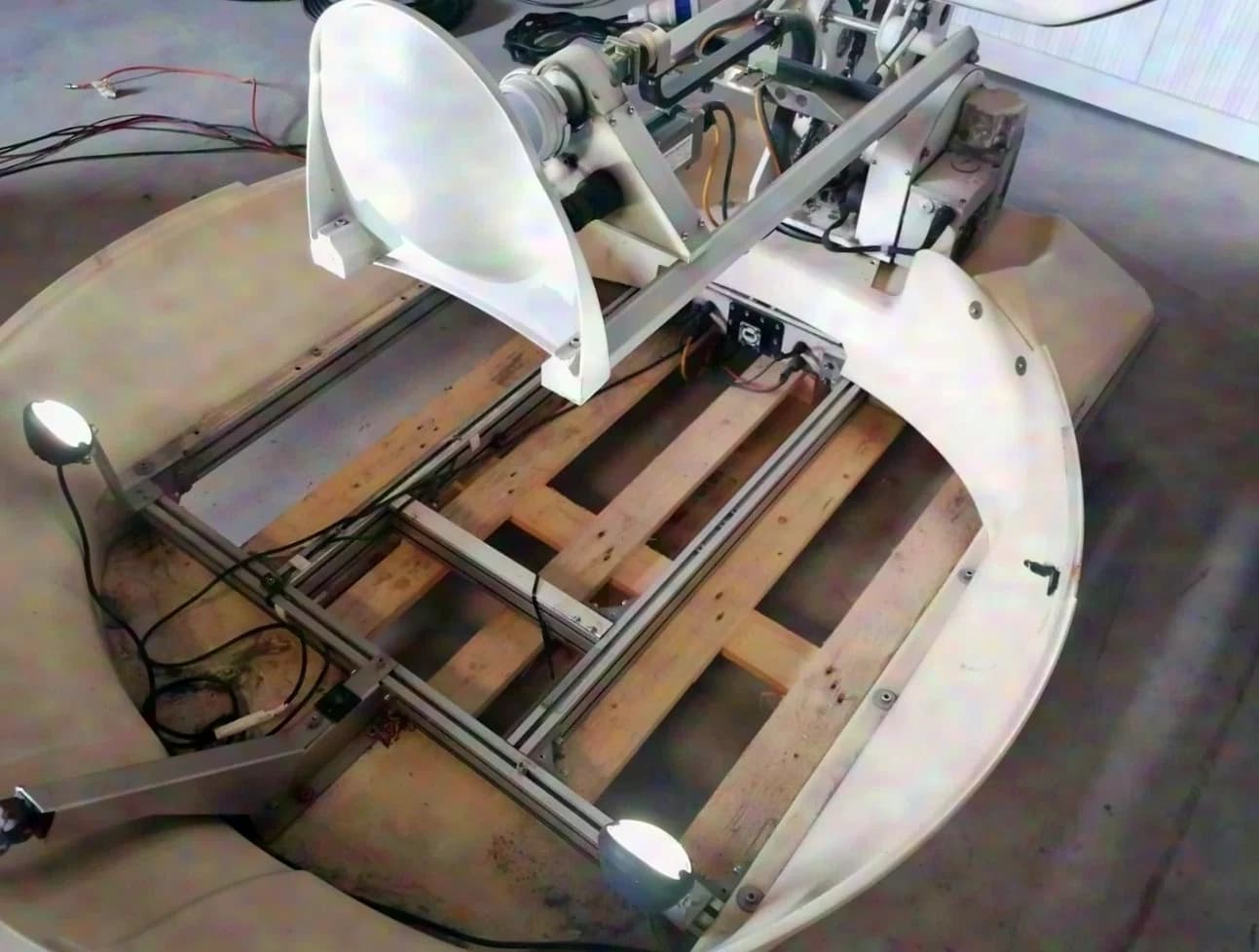 Holkirk 1.2m Drive Away Satellite uplink antenna KU