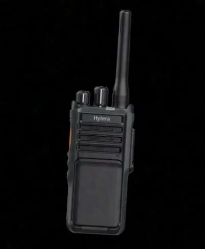 Hytera HP505 UHF Handheld Radio Set incl. 6-Bay Charger