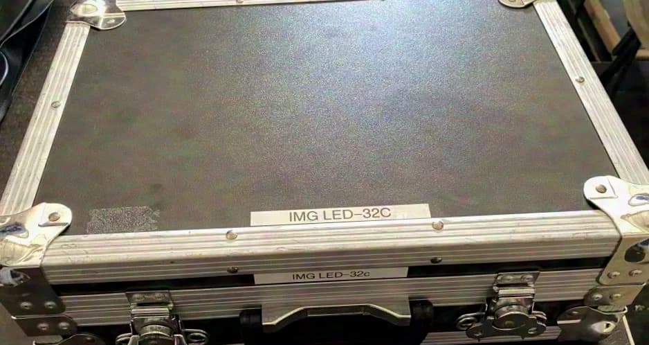 IMG LED-32C Control Console / Controller for DMX LED spotlights in case - good condition