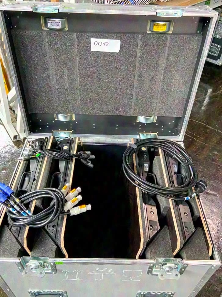 INFiLED DB2.6 LE Cabinet 45° incl. Case