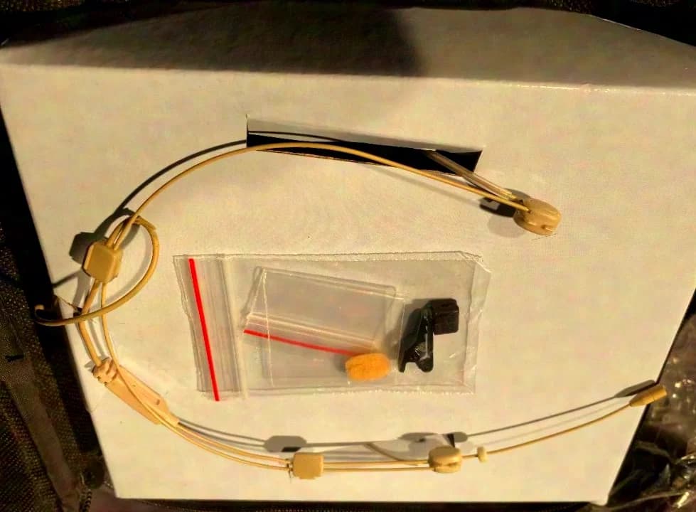 ITEC / Shure MIC-30000X4 TA4 Headset, beige, brand new