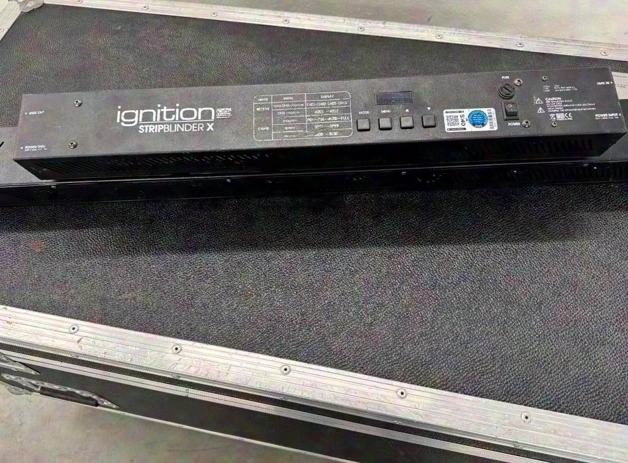 Ignition Ignition Strip Blinder X Bar, 10xGU10 lamps, DMX512, 1/2/5/10 channels