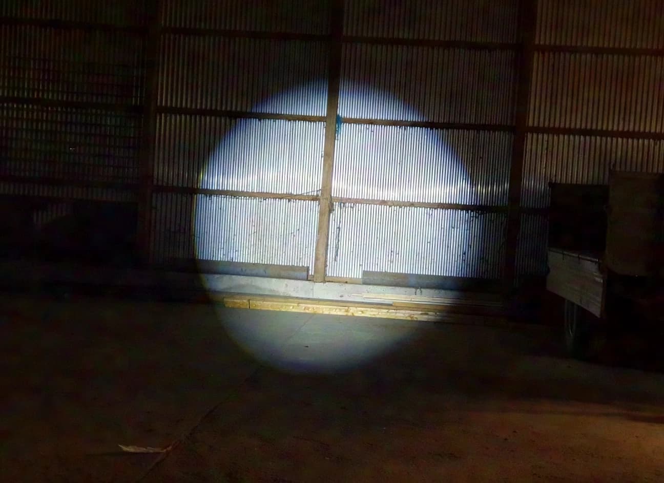 Involight LED Follow Spot FS150