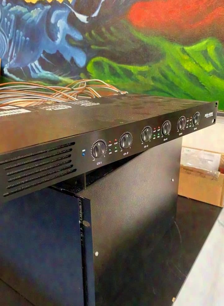 JBL JBL Speakers + Omnitronik XDA 6 Channel Amp