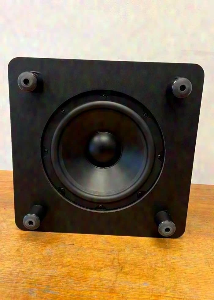 JBL LSR 310 S