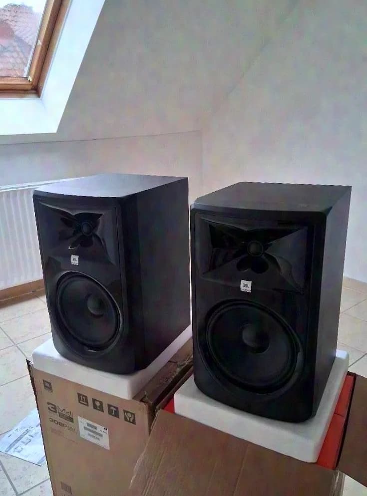 JBL Monitor 308 MK2