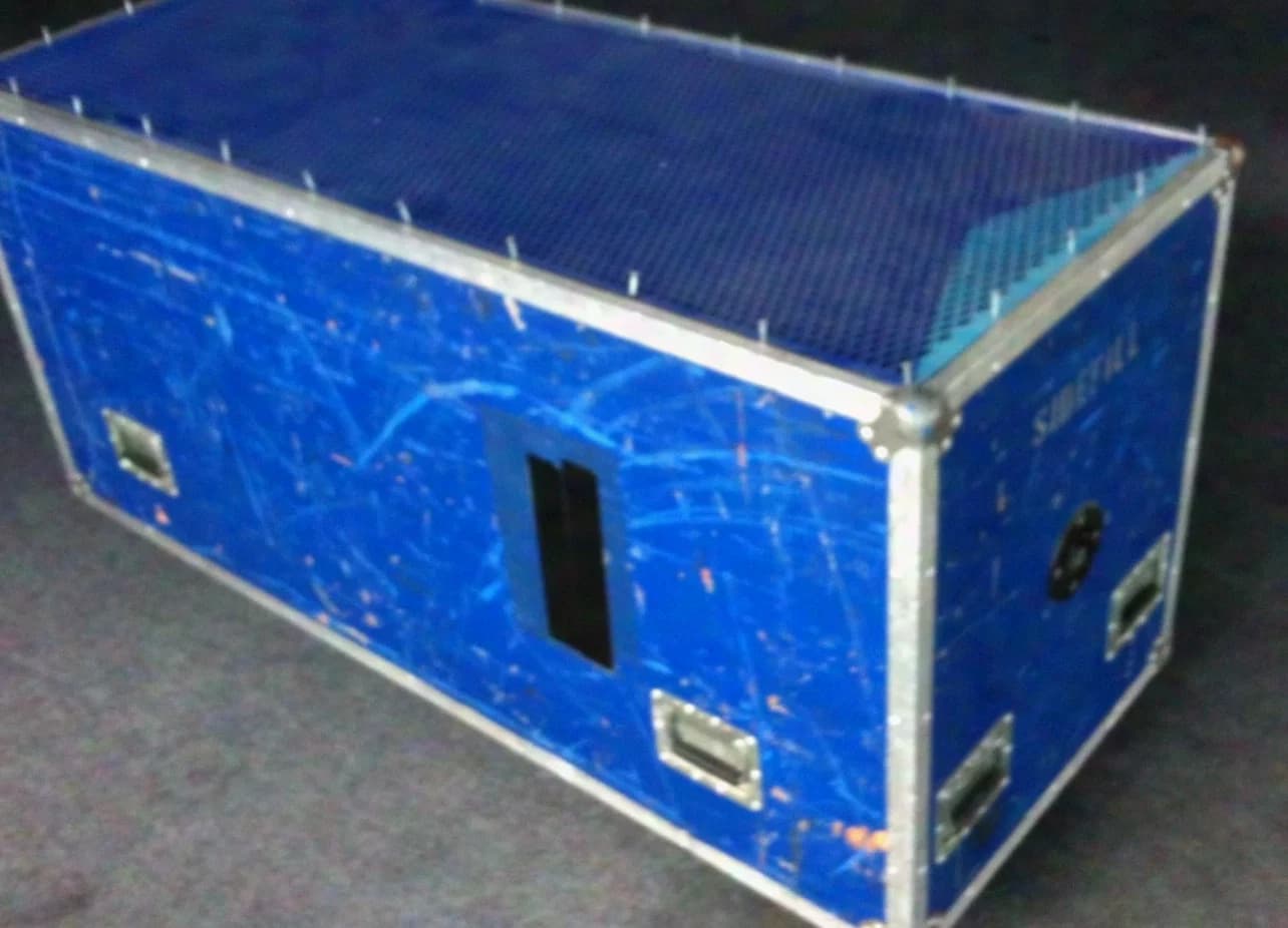 JBL RCF Fullrange Cabinet, fully horn-loaded