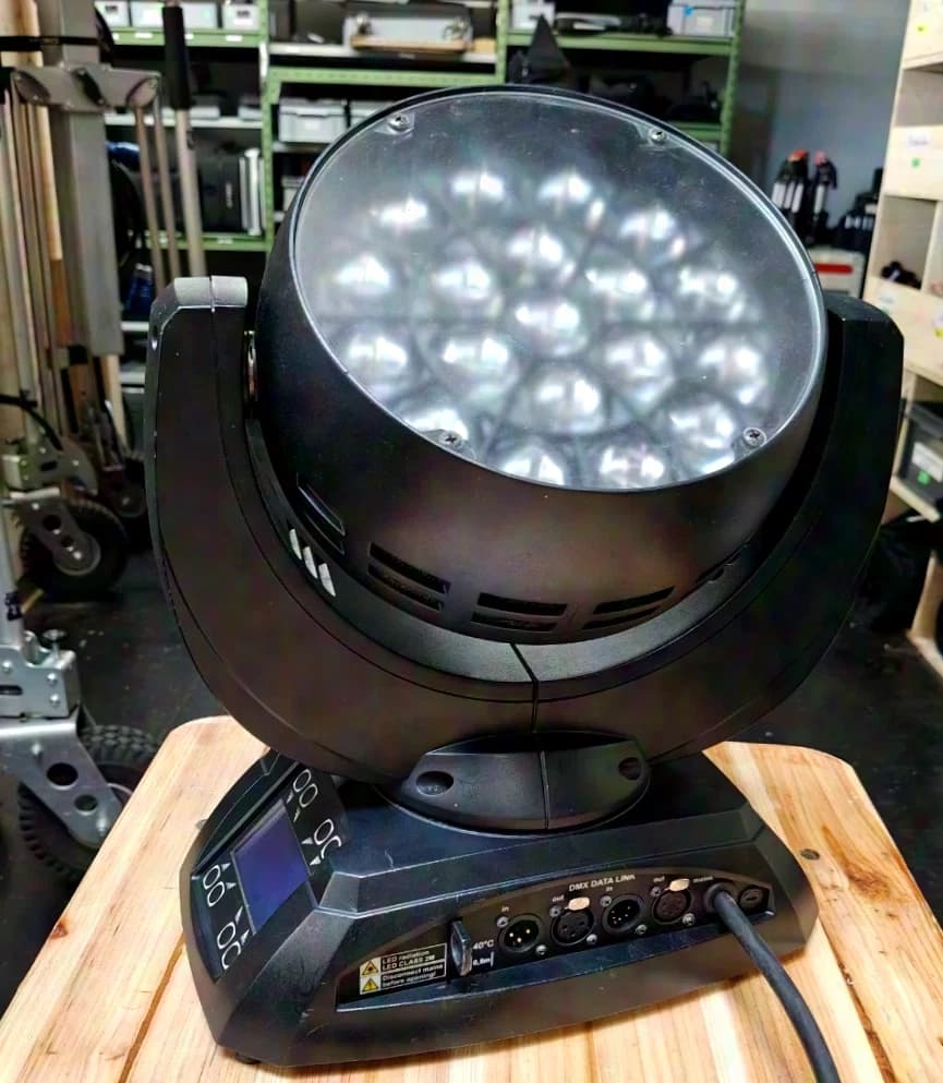 JB Lighting Sparx 7 Moving Head Unit Set with Hard Case (6x Set)