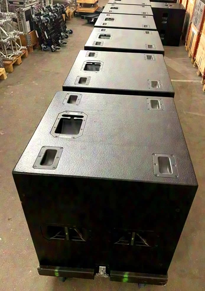 KV2 Audio VHD1.21 - Ultra Low Frequency Enclosure - rental Package - 8pcs. incl. Cover + Cart