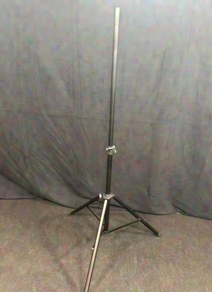 K&M 21471 Speaker Stand – New & in Original Packaging