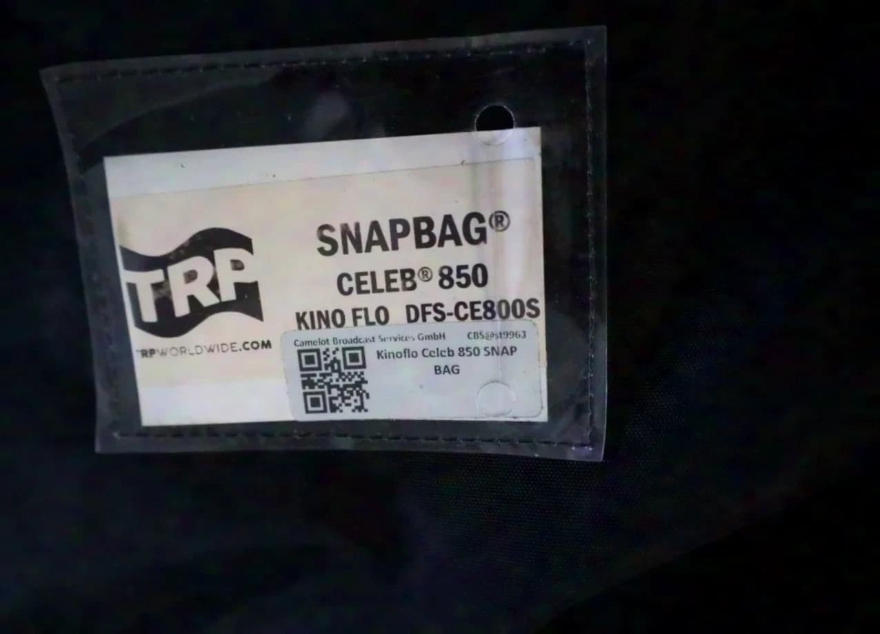 Used KinoFlo Celeb 850 with DOP Choise SnapBag + SnapGrid