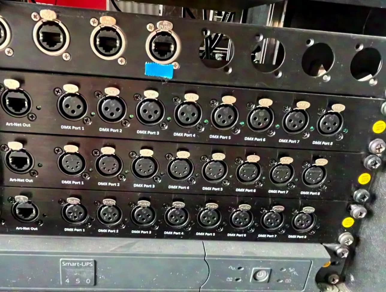 Complete Art-Net Node setup with UPS and case