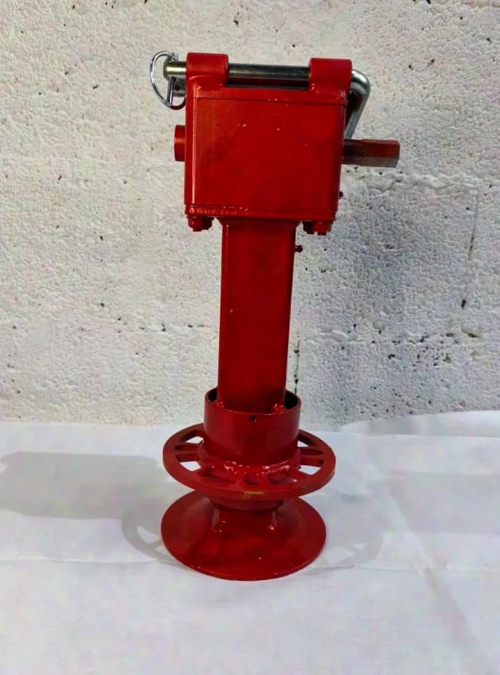 Crank support for AlphaStage / Willy Bühnen 36,48 & 60qm