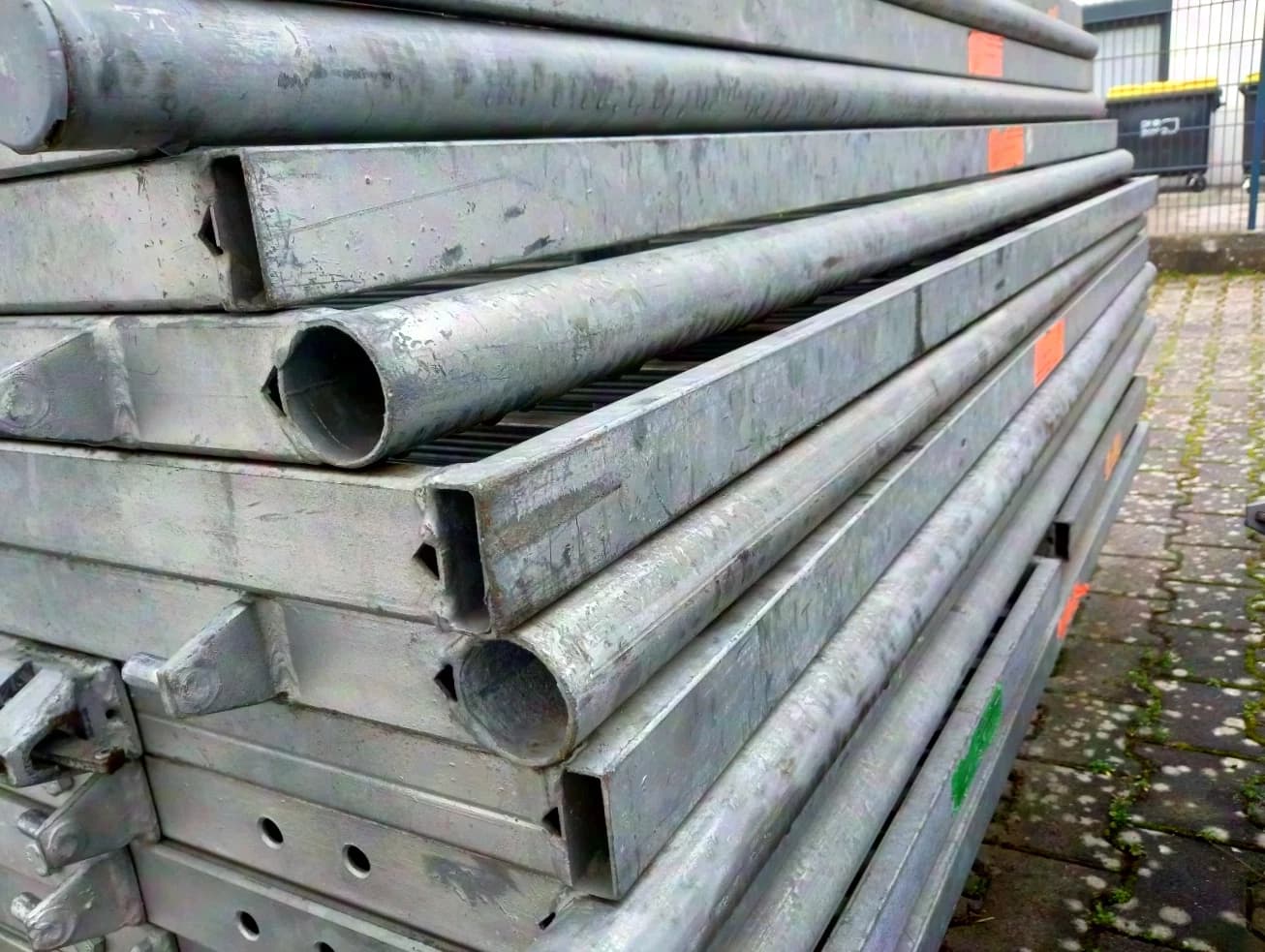 LAYHER Railing 1.57m with child safety feature