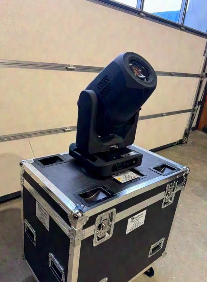 LCpro Favolite Vader Profile 600W LED Moving Head
