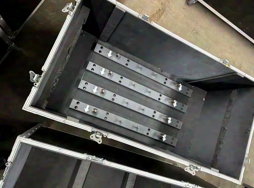 LEDTEK BL/WH PRO - Touringcase