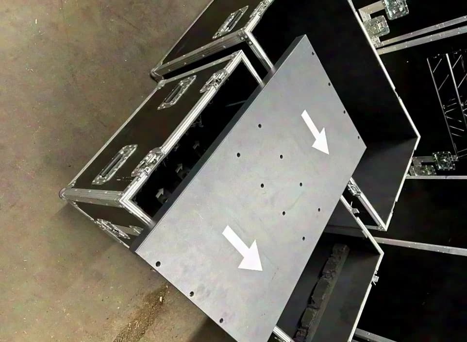 LEDTEK BL/WH PRO - Touringcase