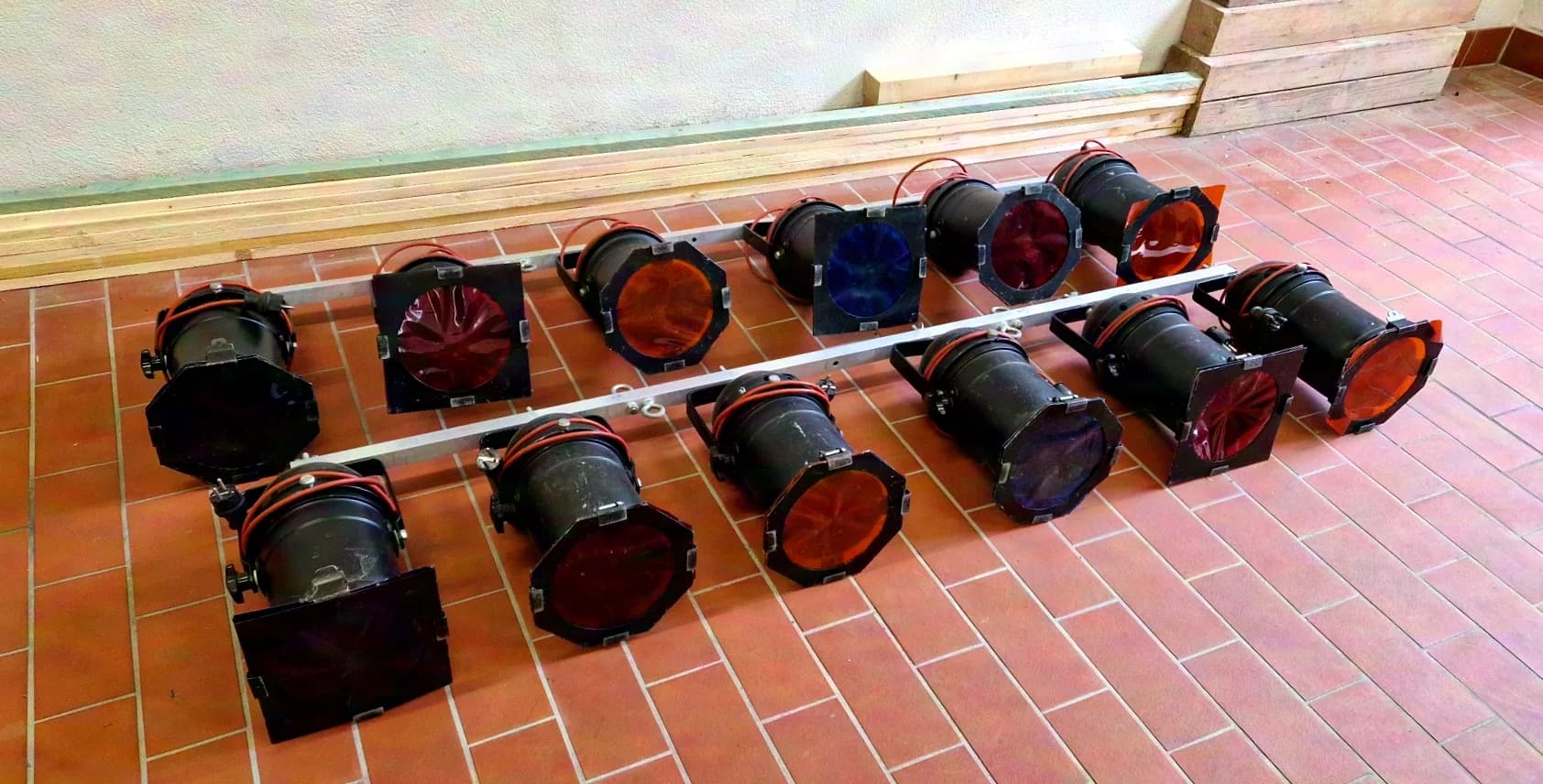LITECRAFT 6 PAR56 with 500W Raylight