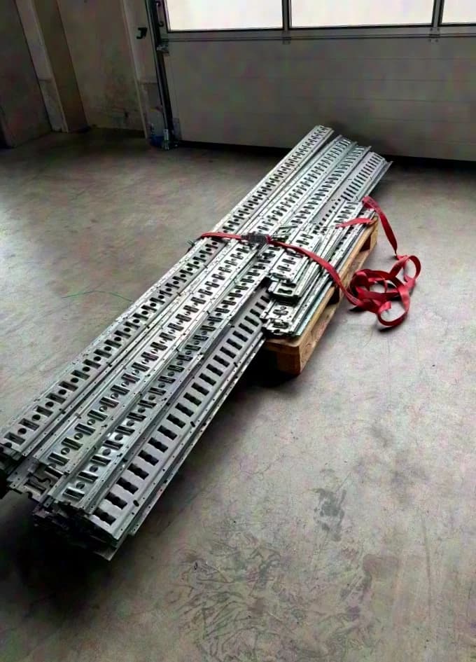 Truck Cargo Tie Rails / Load Securing Rails