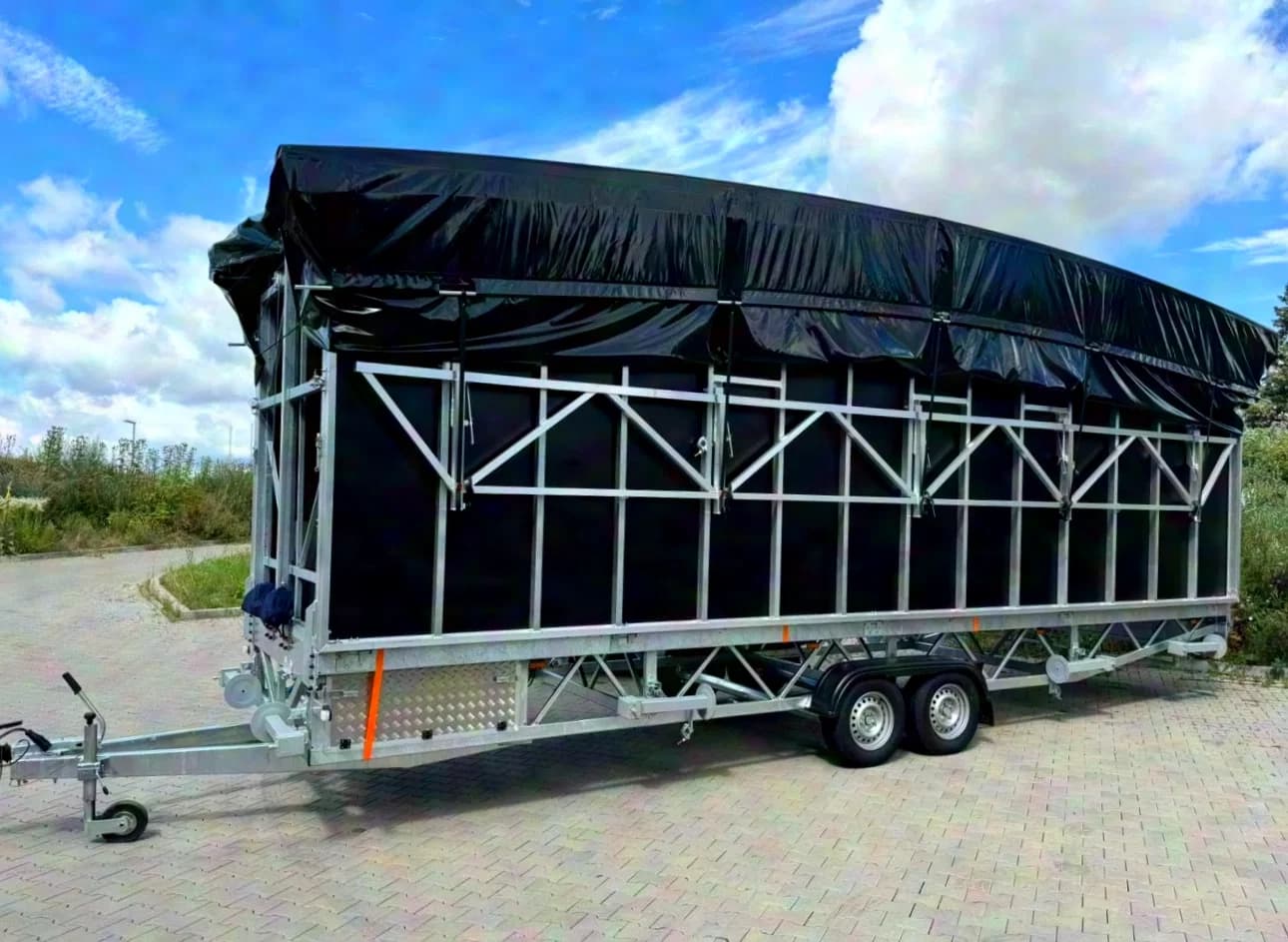 LUMEX ARCUM 48 LEASING AVAILABLE