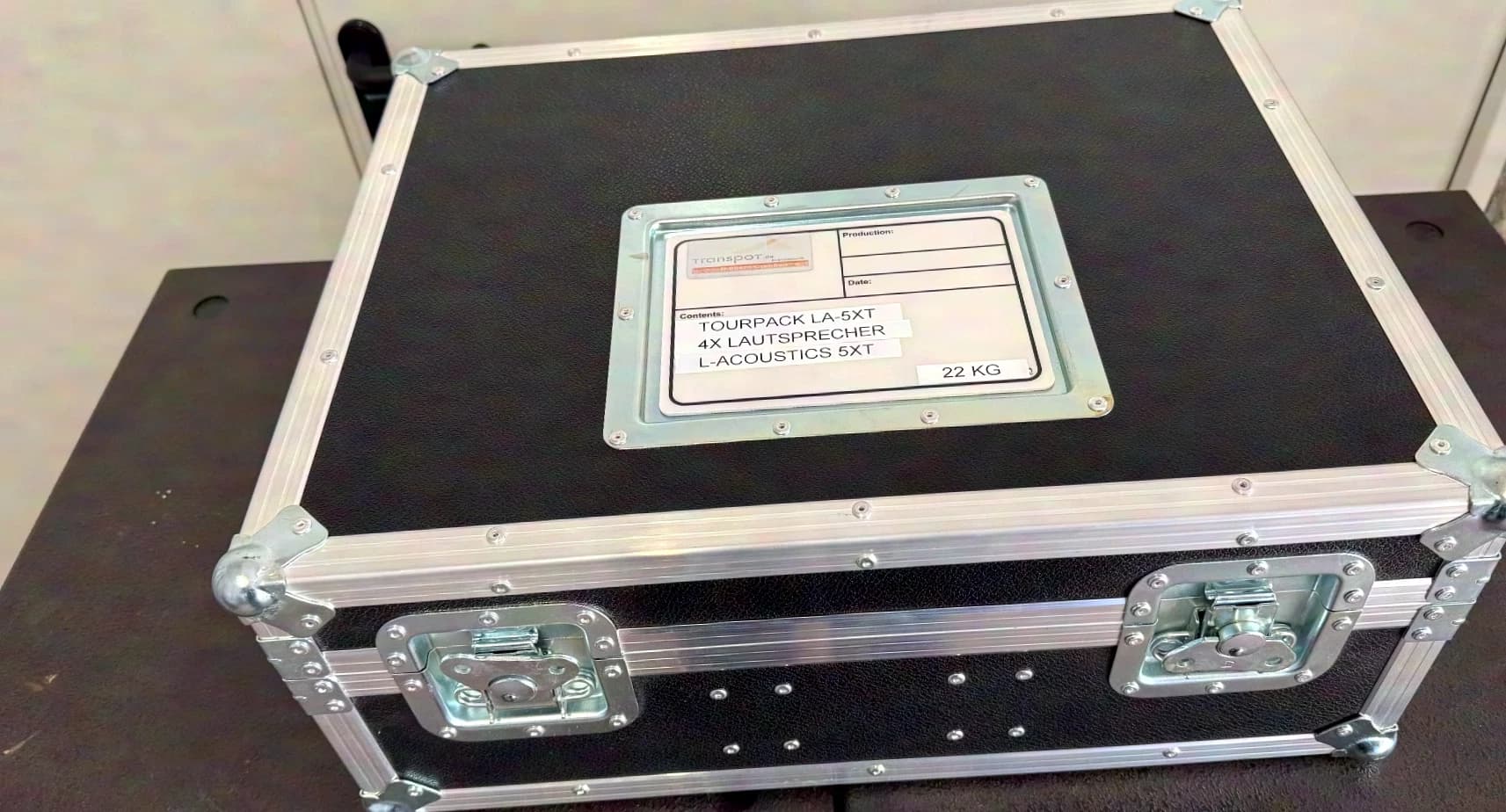L-Acoustics 5XT 4-piece set in case