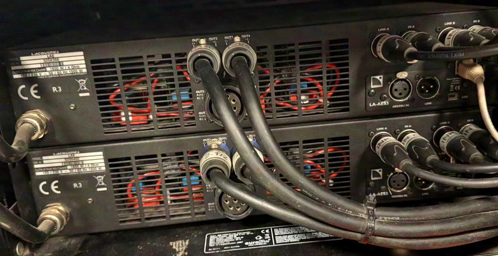 L-Acoustics LA8 R3 AES/EBU System amplifier