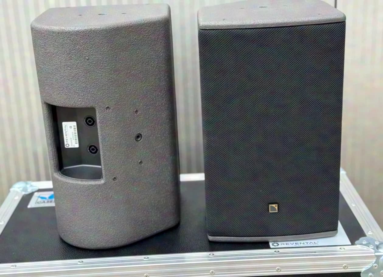L-Acoustics X8 loudspeaker