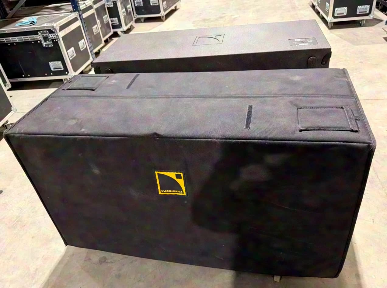 L acoustics Ks28 with plate and cover