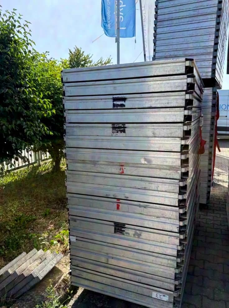 Layher Eventboden T10