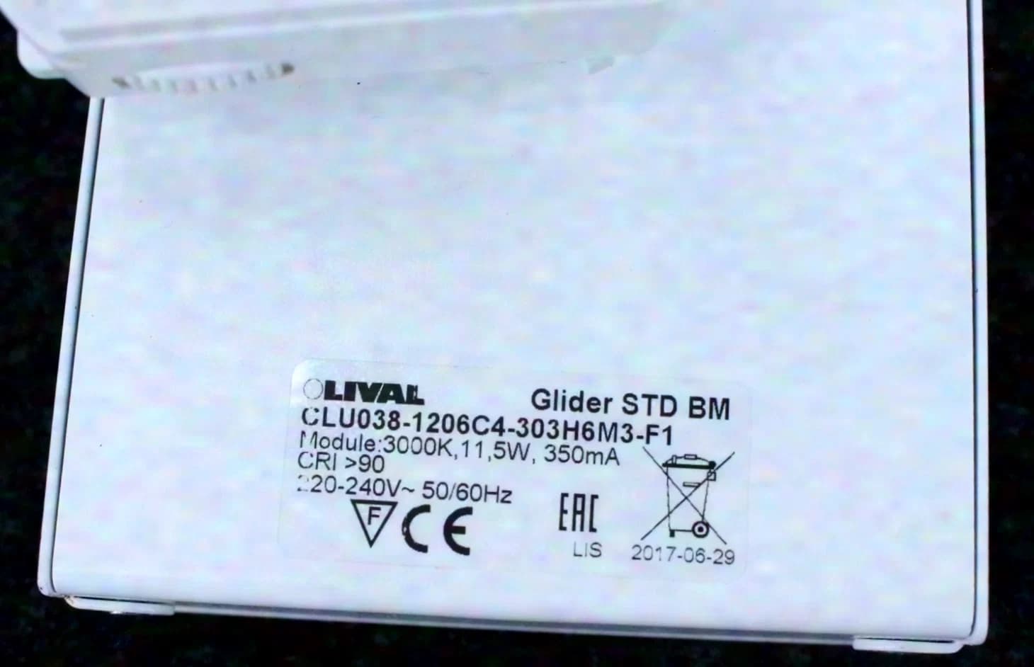 Lival Glider Citizen (450 units) LED track light for 3-phase track 3000K 13W