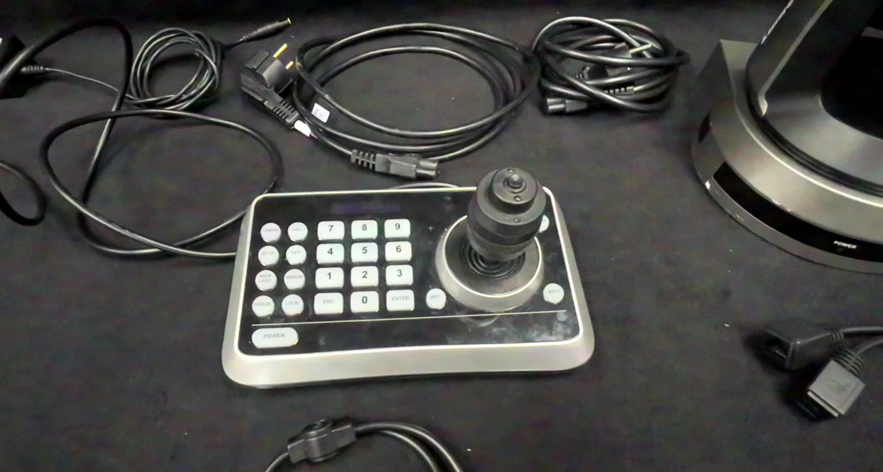 Lumens FULL HD PTZ Camera Presenter VC-A50P Set with VS-K20 Controller