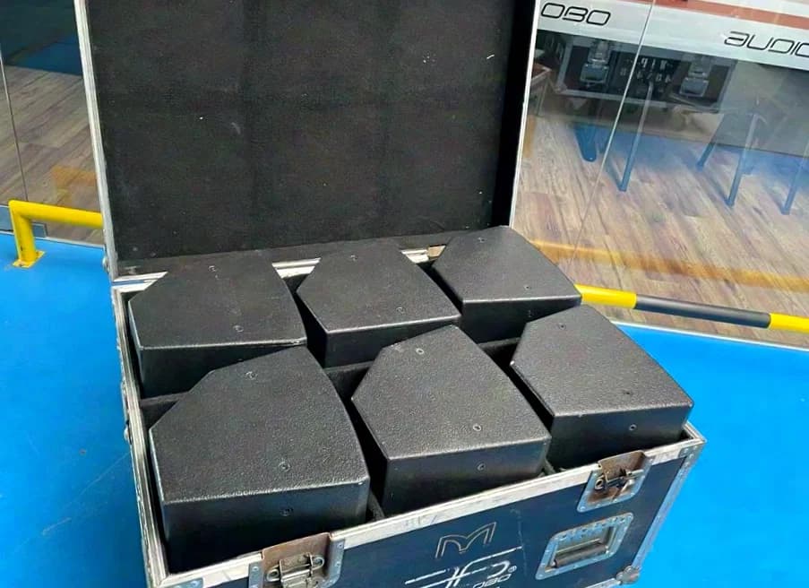 MARTIN AUDIO BLACKLINE F8 SPEAKER