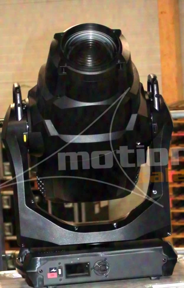 MARTIN MAC Encore Wash CLD LED 6000K (Single unit and 2-unit set in case)