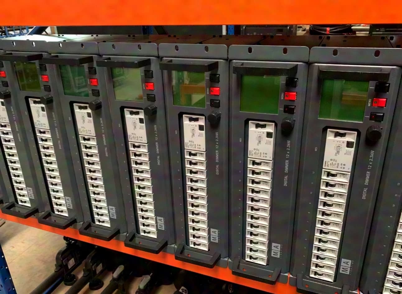 MA LIGHTING DIGITAL DIMMER 12 x 2,3kW mit RCD