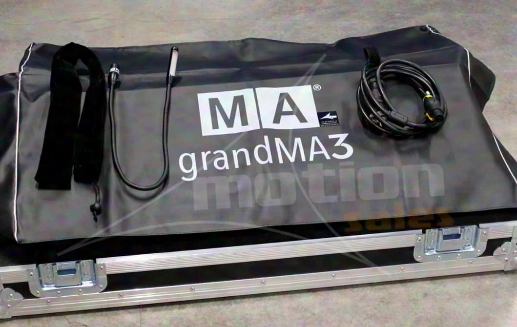 MA LIGHTING grandMA3 compact XT (in case)