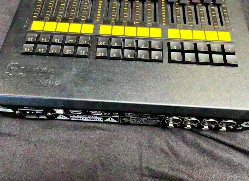 MA Lighing onPC fader Wing incl. bag