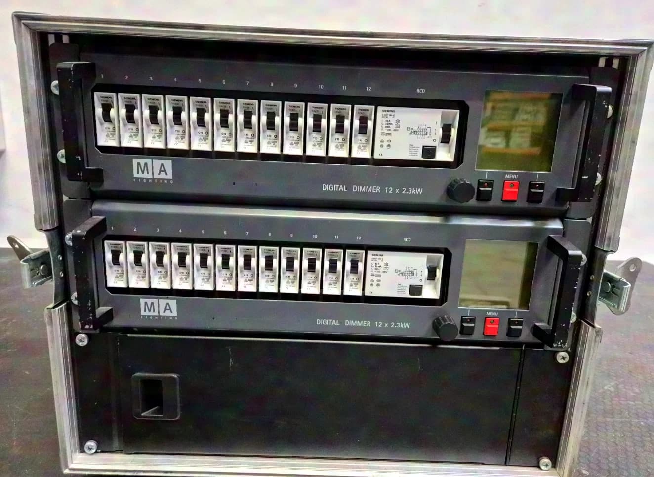 MA Lighting Dimmer 12x 3.7 kW RCD