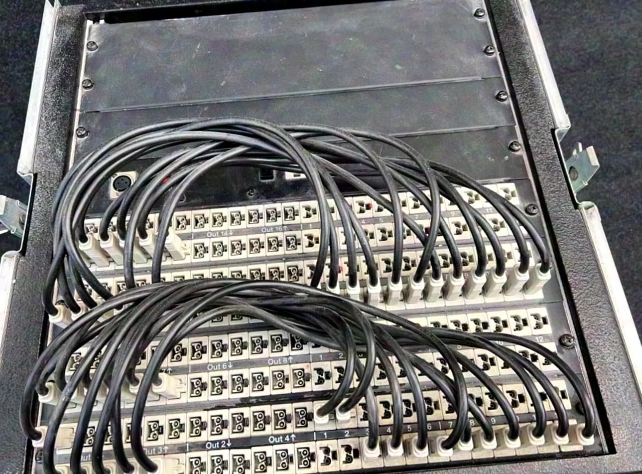 MA Lighting Dimmer Rack - 24 Channels / Hot Patch / Power Distribution