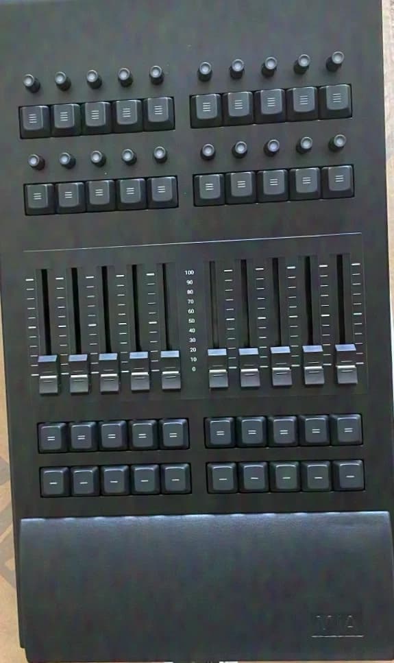 MA Lighting grandMA3 onPC fader wing - 4096 Parameters - Motorized Fader