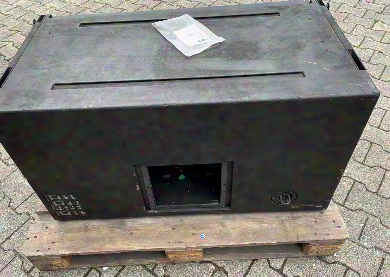 MEYER SOUND | 600-HP | Enclosure without electronics