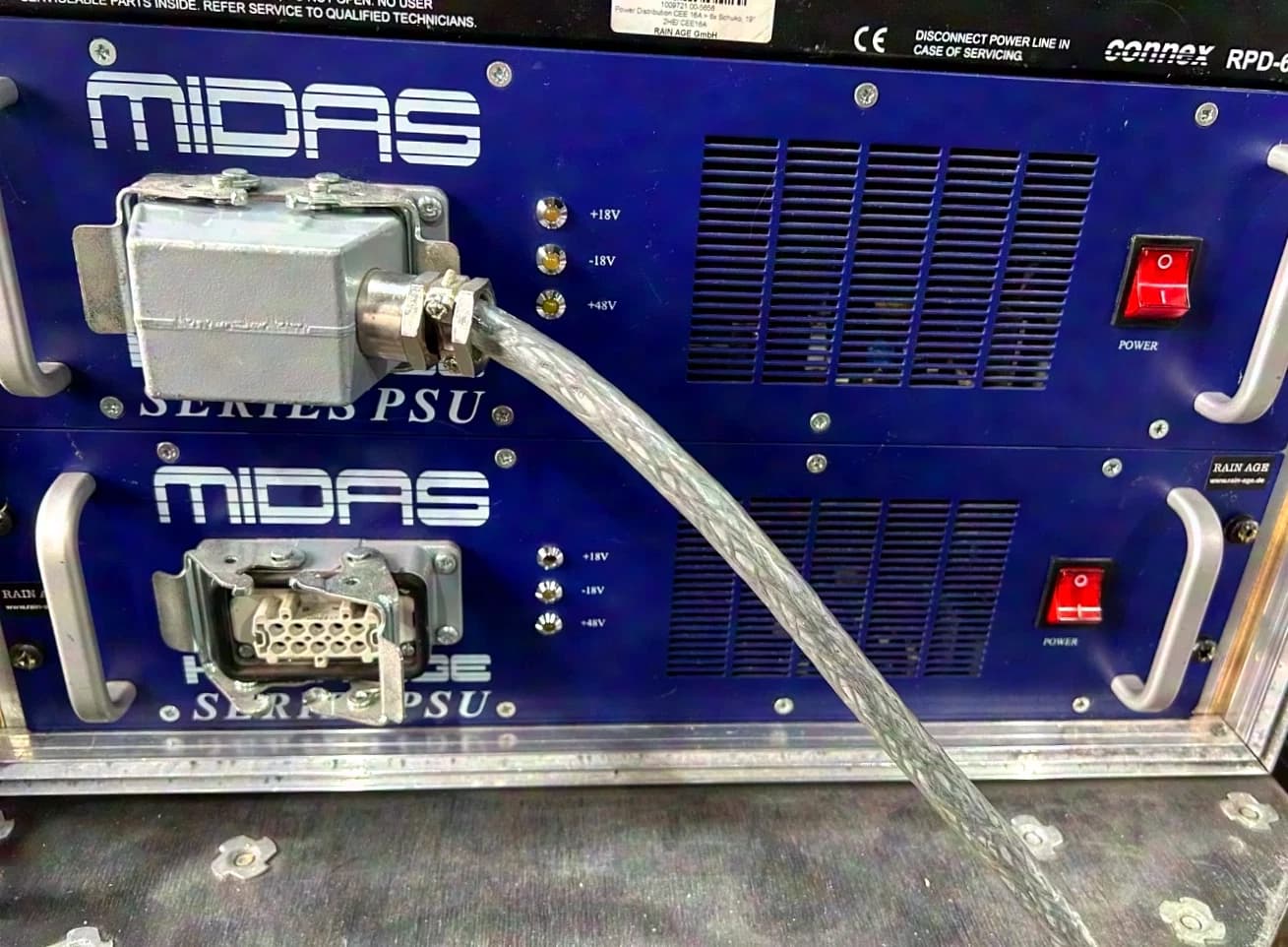 MIDAS Heritage H3000 44+4 FOH / MON Console