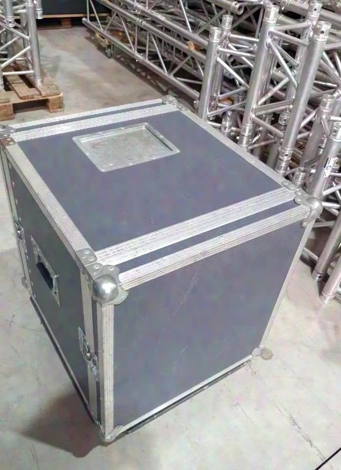 ML Case with wheels, grey, approx. 63 x 55 x 74 cm, 2 removable lids on the sides, 4 butterfly latches "always specify the following no.: 257*"