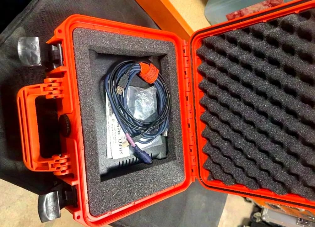 MOTU Micro Express USB MIDI Interface incl. Case