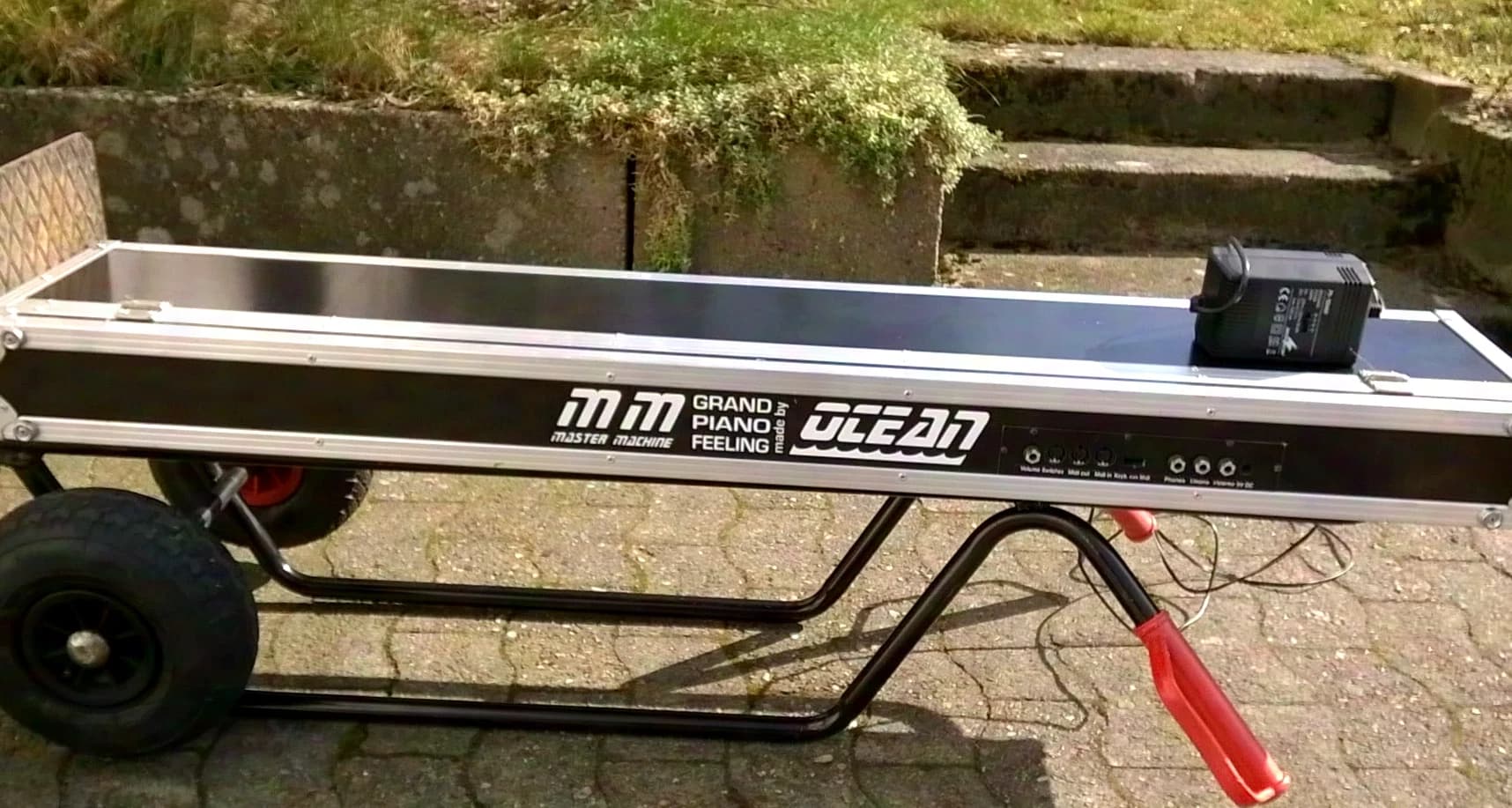 Manger Synrise Master Machine Backline Master Keyboard 88