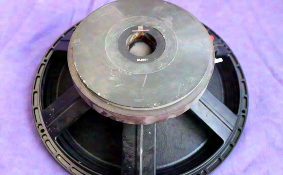 Martin Audio DLS 600, DLS 601, DLS600, DLS601, DLS-600, DLS-601
