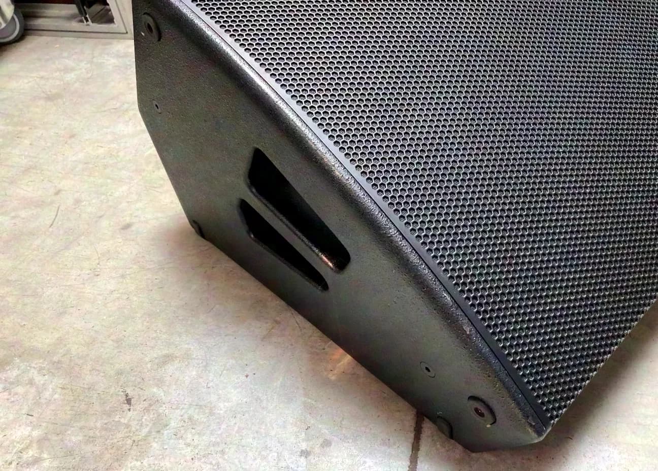Martin Audio LE200