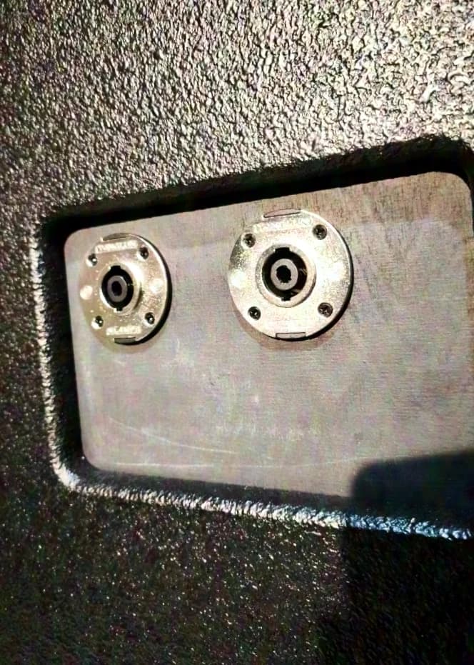 Martin Audio WSX Professional Replica Enclosure